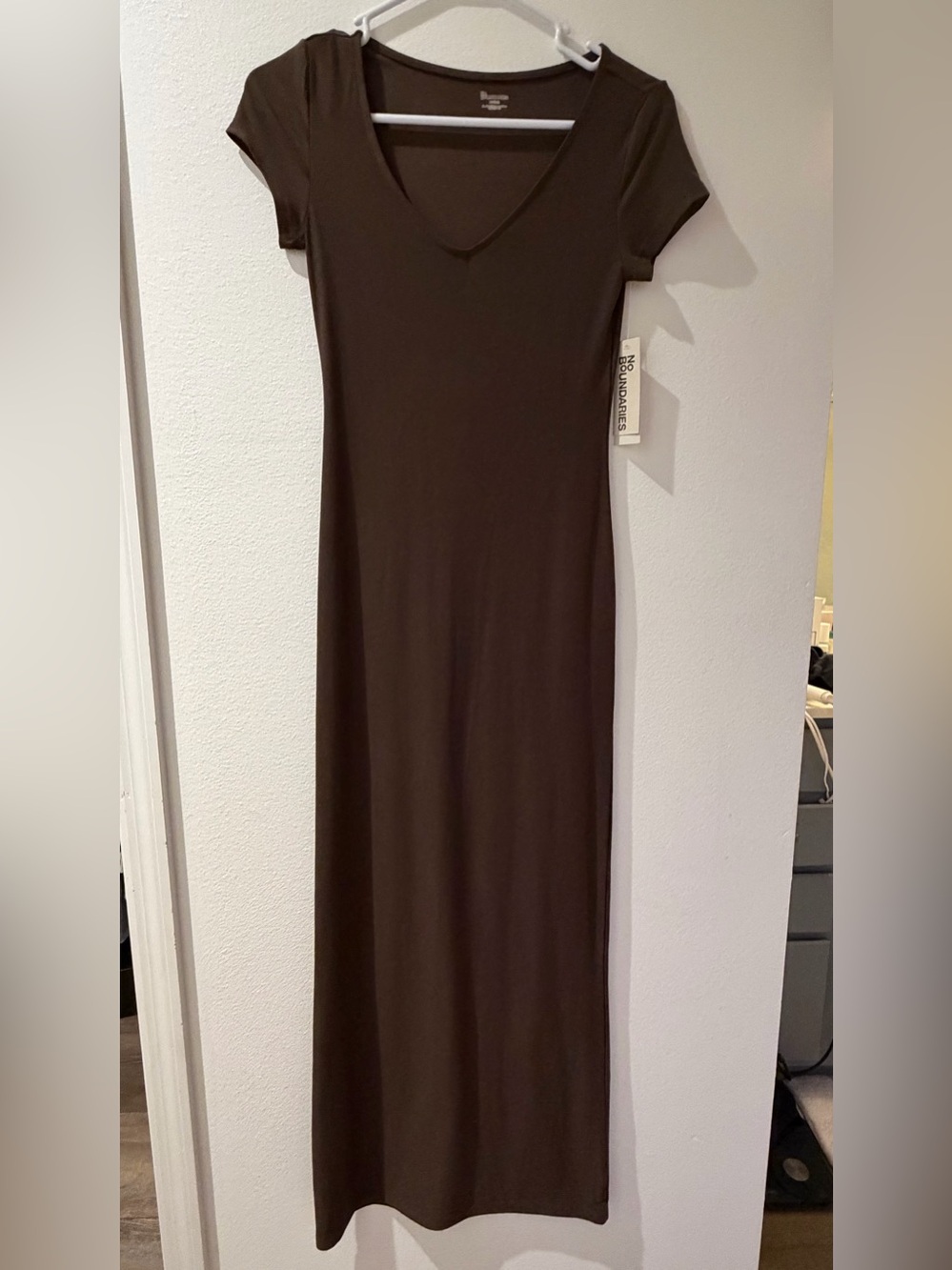 No Boundaries Brown V-Neck Short Sleeve Maxi Dress